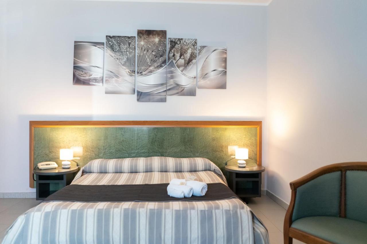 Hotel Melissa Torre Melissa Eksteriør billede